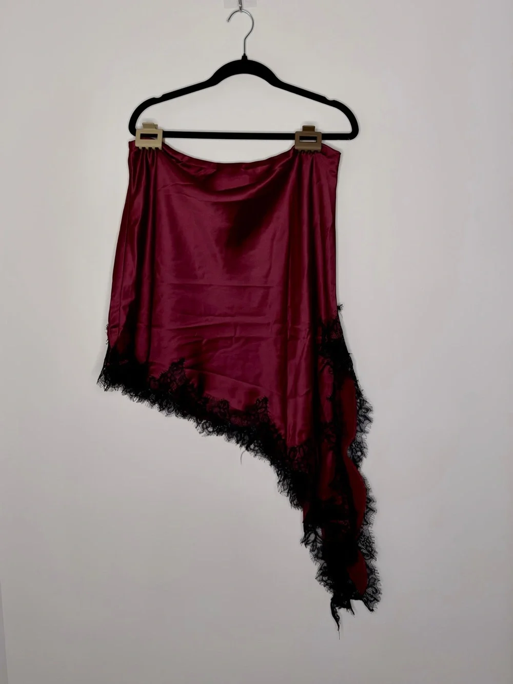 Red lace Skirt